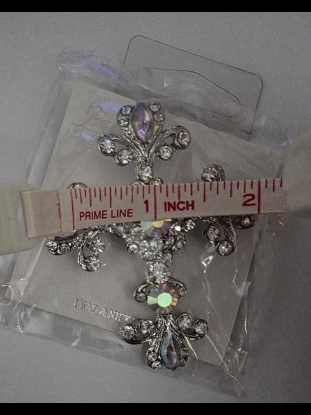 π£ Crystal Cross βοΈ Brooch Pin Iridescent Rhinestone Silver Fashion NWTags ππ - Picture 8 of 9